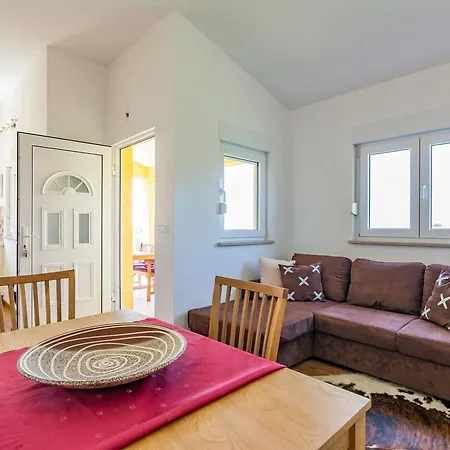 Holiday home Nemcev 1302 Pula